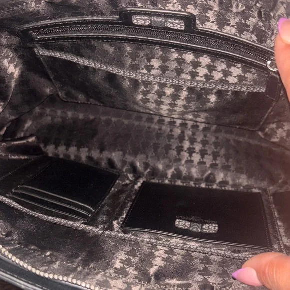 Karl Lagerfeld tote style - Picture 3 of 14